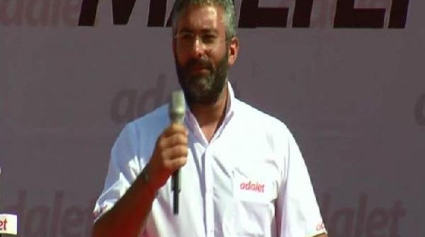 Chp'nin Sunucusu Bozkurt: Maltepe Meydanı'nda Bulunan 2 Milyon Kişiye Sunuculuk Yapıyorum