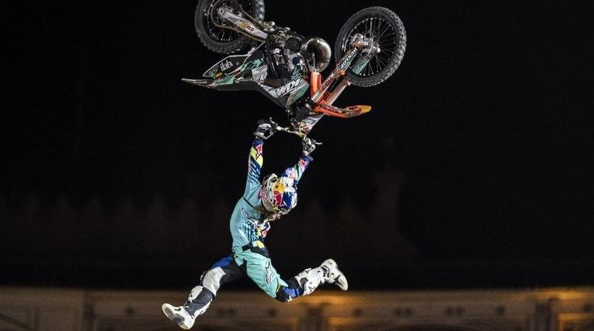 Red Bull X-fighters&rsquo;ın En B&uuml;y&uuml;ğ&uuml; Levi Sherwood
