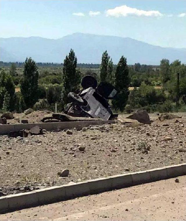 Erzincan'da Patlayıcı Tuzağı: 3 Asker Yaralı (2)