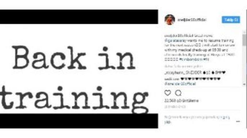 Sneijder: "galatasaray Idmanlara Devam Etmemi Istedi"