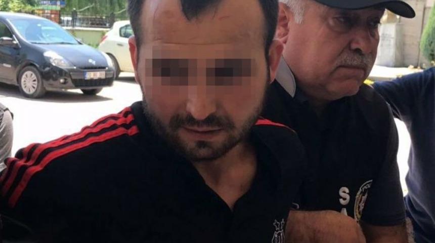 Katil, Suriyeli Aileye Evi Taşırken Yardım Etmiş