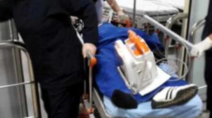 Tartıştığı Ağabeyini Bı&ccedil;akla Yaraladı