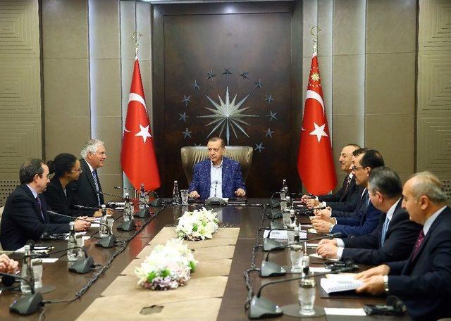 Cumhurbaşkanı Erdoğan, Abd Dışişleri Bakanı Tillerson’ı Kabul Etti