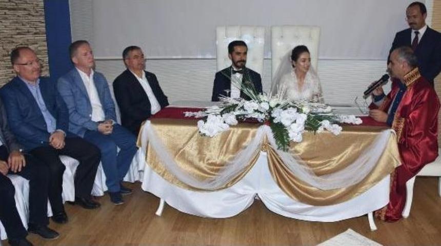 Bakan Yılmaz Sivas'ta Ziyaretlerde Bulundu