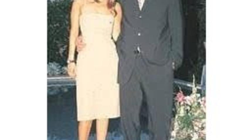 &Ccedil;eşme&rsquo;de İntihar Girişimi