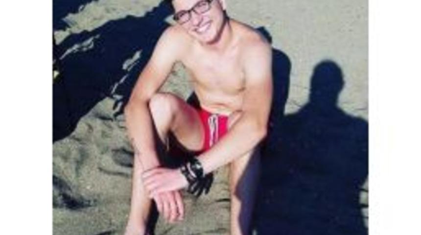 17 Yaşında Gen&ccedil; &Ccedil;eşme&rsquo;de Boğuldu