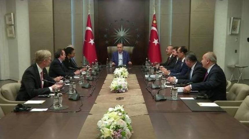 Cumhurbaşkanı Erdoğan, Abd Dışişleri  Bakanı Tillerson'u  Kabul Etti