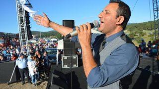 Rafet El Roman, Bin 400 Rakımda Hayranlarını Coşturdu