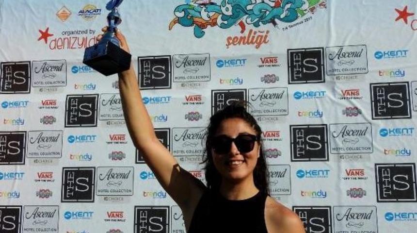 Ala&ccedil;atı'da &Ccedil;ağla Kubat Ikinci Eşi Birinci Oldu