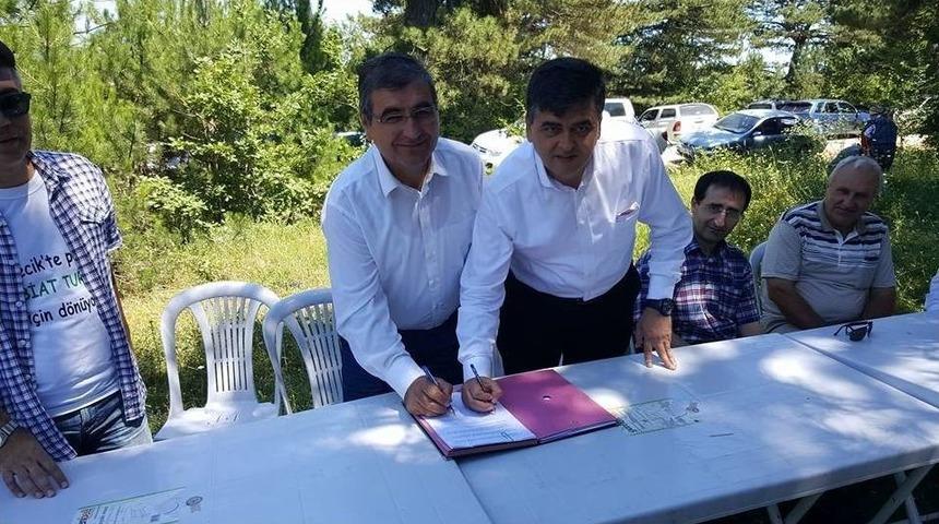 Pazaryeri K&uuml;&ccedil;&uuml;kelmalı Tabiat Parkı&rsquo;nın İşletme Devrinin S&ouml;zleşmesi İmzalandı