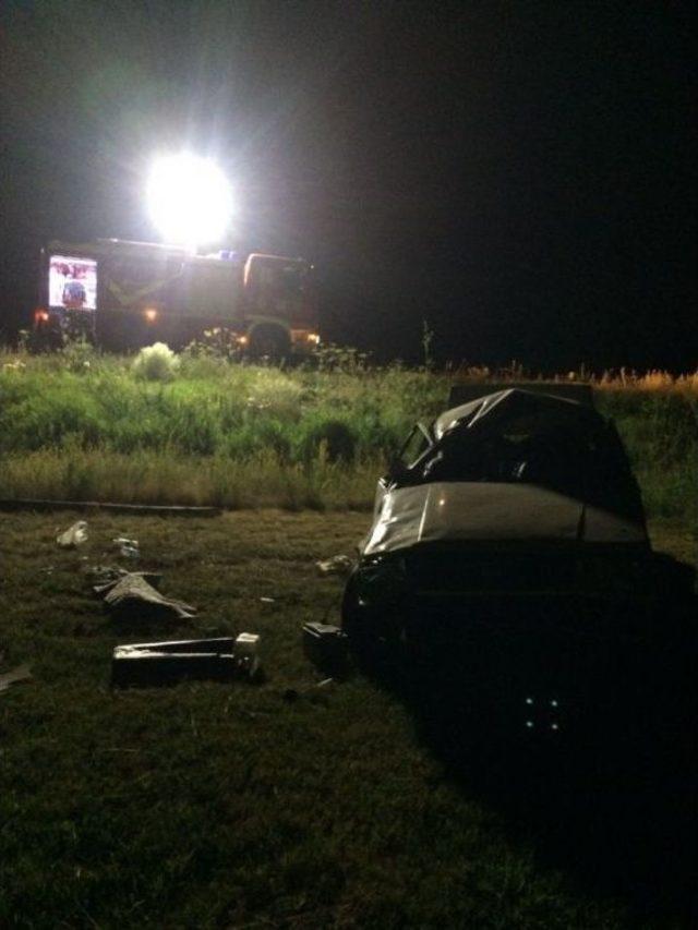 Aşkale&rsquo;de Trafik Kazası: 1 &Ouml;l&uuml;, 4 Yaralı 1