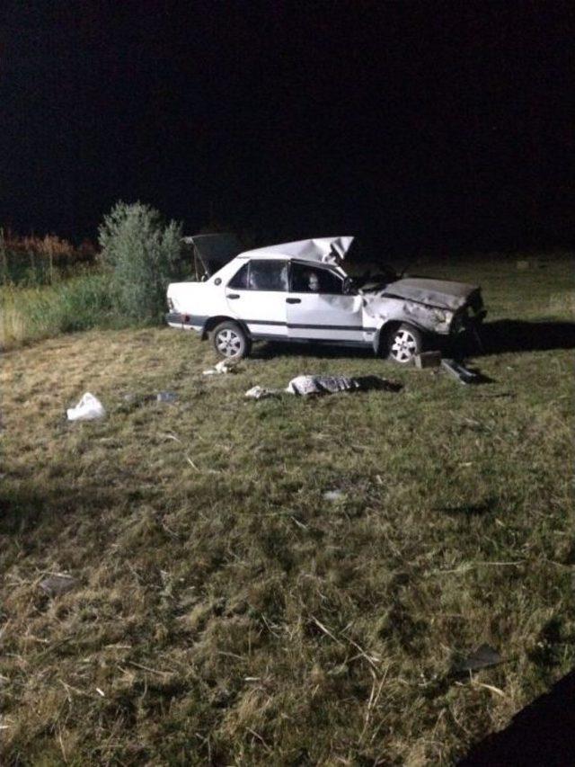 Aşkale&rsquo;de Trafik Kazası: 1 &Ouml;l&uuml;, 4 Yaralı 2