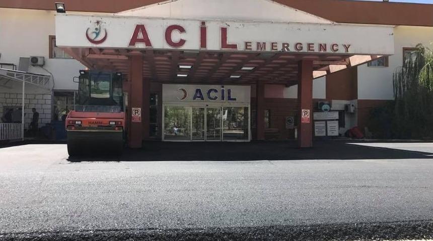 Şırnak Devlet Hastanesi Acil Servis Girişi Asfaltlandı