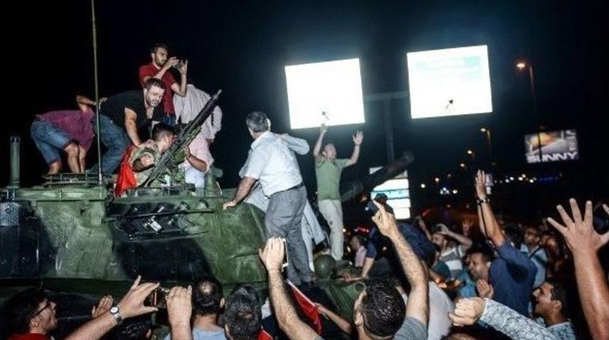 İhlas Haber Ajansı Kocaeli&rsquo;nde 15 Temmuz Resim Sergisi A&ccedil;acak