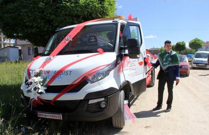(özel Haber) Ekmek Teknesi Çekiciyi, Gelin Arabası Yaptı G5
