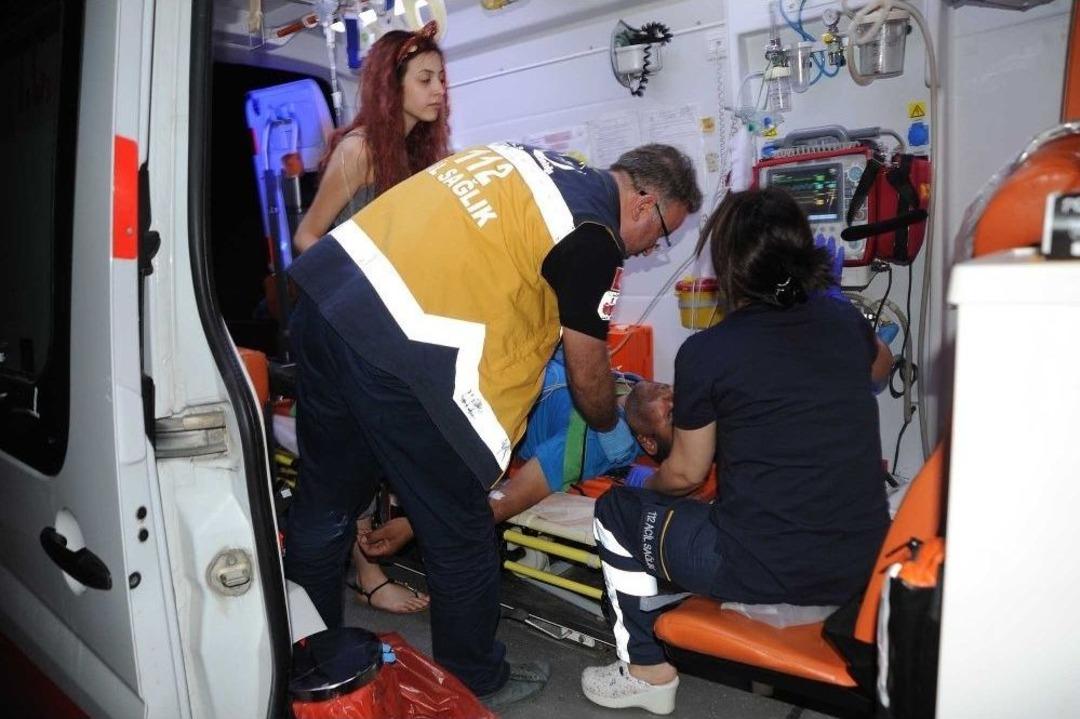 Trafik Kazasında &Ouml;len &Ouml;ğrencilerin Cenazesi Diyarbakır&rsquo;a G&ouml;t&uuml;r&uuml;ld&uuml;