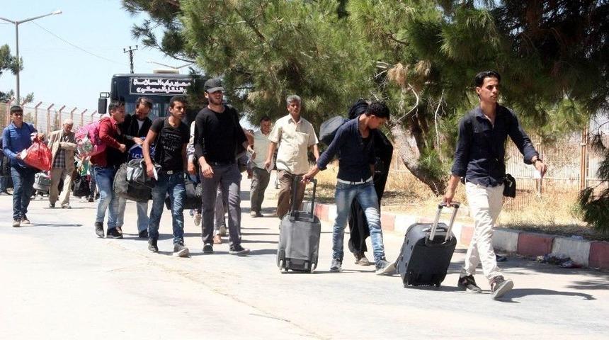 Bayram İ&ccedil;in &Uuml;lkelerine Giden Suriyelilerden Yaklaşık 48 Bini T&uuml;rkiye&rsquo;ye D&ouml;nd&uuml;