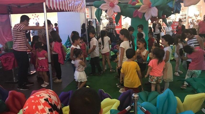 Forum Erzurum&rsquo;un Oyun Bah&ccedil;esine Yoğun İlgi