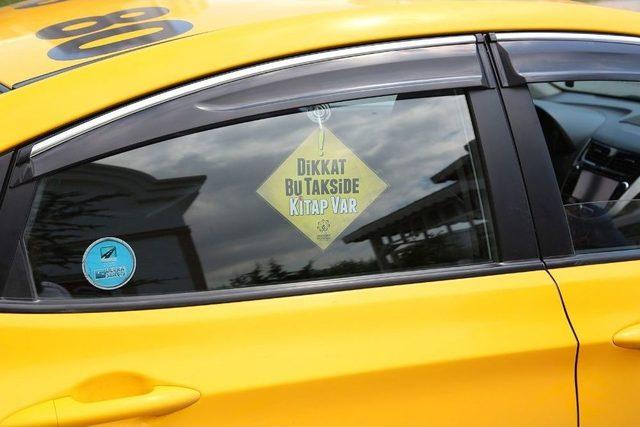 Ataşehir’in Taksileri Kütüphaneye Dönüştü 1