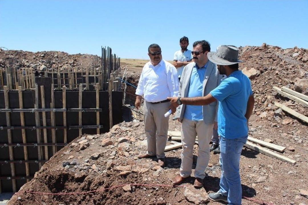 İl Milli Eğitim M&uuml;d&uuml;r&uuml; Turan, Siverek&rsquo;te Okul İnşaatlarını İnceledi