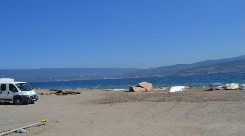 Gemlik Sahilinde Sunta Temizliği