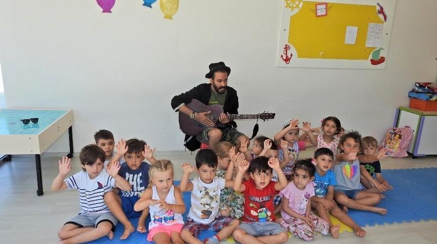 T&uuml;rkiye&rsquo;nin Tek &Ccedil;ocuk Masal Anlatıcısı