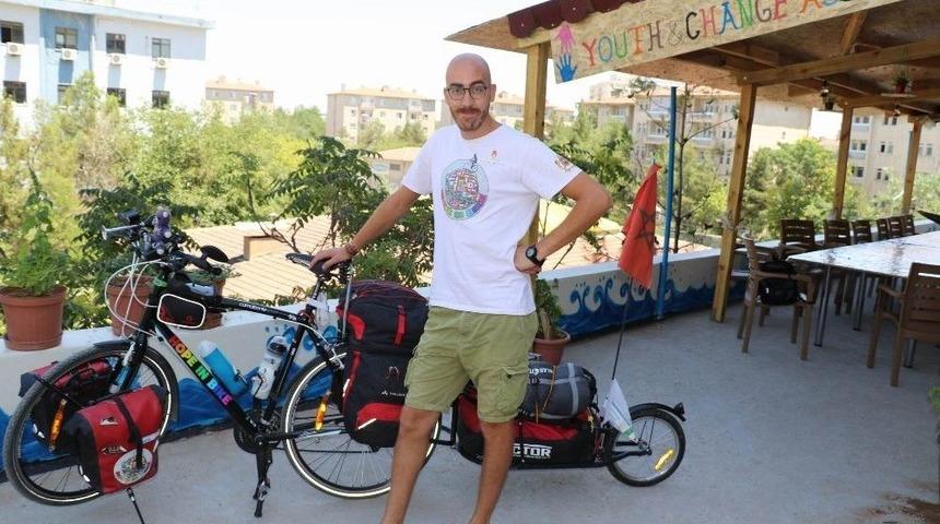 7 Yıl S&uuml;recek D&uuml;nya Turuna Diyarbakır&rsquo;ı Da Ekledi