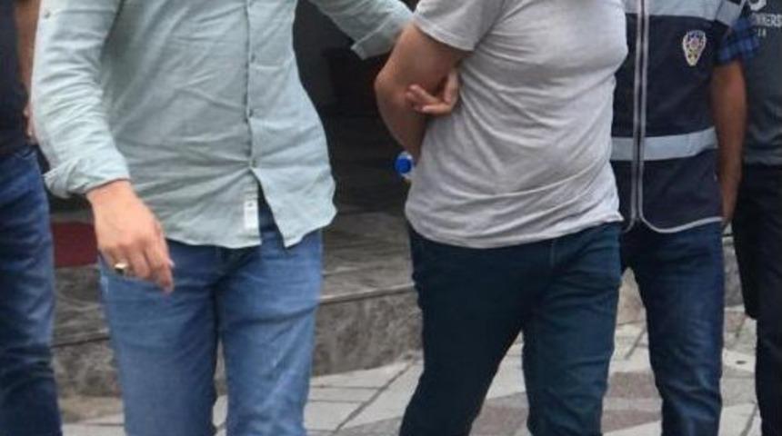 Sahte Kimlikle Cezaevine Girmeye Kalkınca Yakalandı