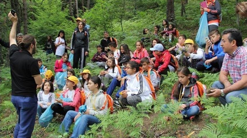 &Uuml;niversiteden 130 &Ccedil;ocuğa Doğa Ve Bilim Eğitimi