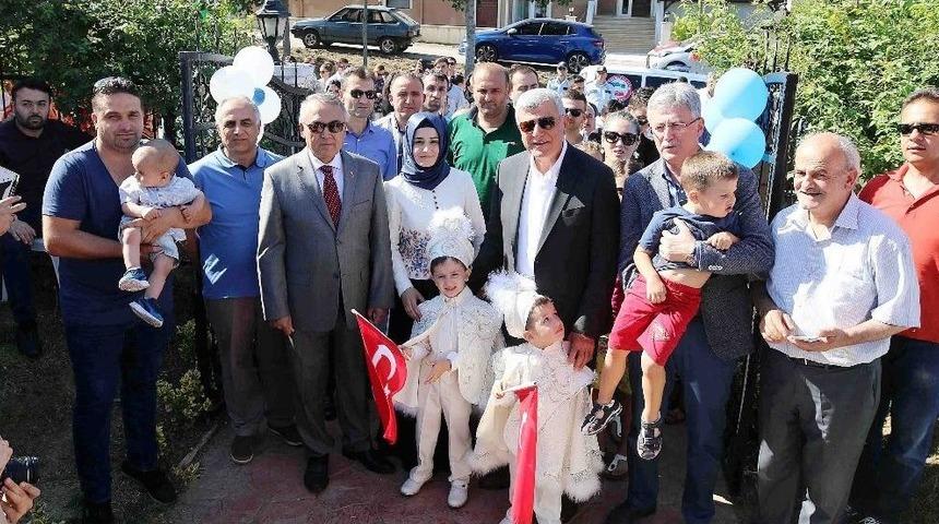 Başkan Karaosmanoğlu, Şehit &Ccedil;ocuklarını Yalnız Bırakmadı