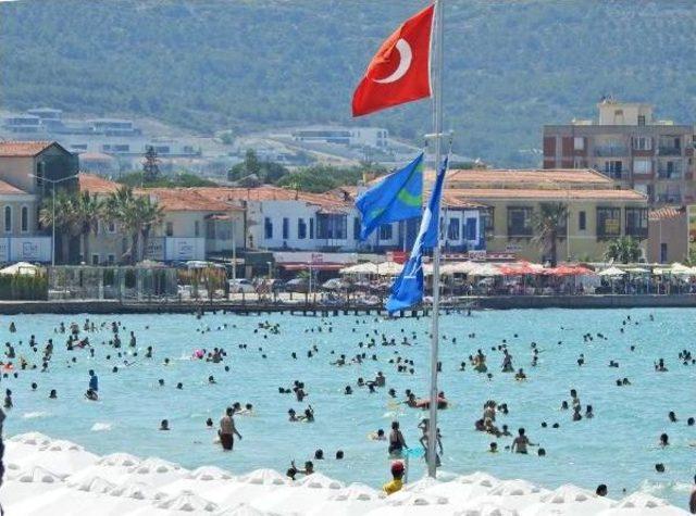 Çeşme Otelciler 2'nci Başkanı Demir: Denize Kirli Diyene Tazminat Davası Açacağız