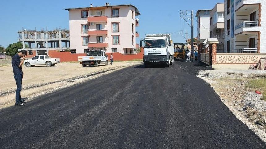 Ahmet Bedevi Mahallesinde Asfalt &Ccedil;alışması