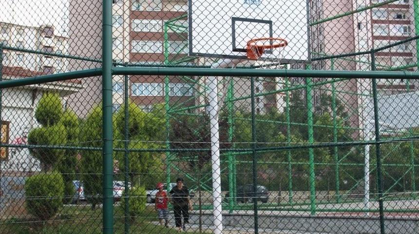 Gebze&rsquo;de Spora Saha Desteği