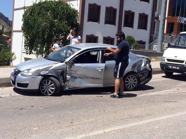 Beypazarı’nda Zincirleme Kaza: 5 Yaralı