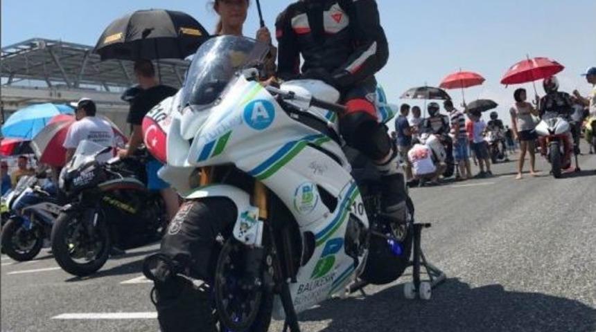 Yunanistan&rsquo;da Ali Efe R&uuml;zgarı