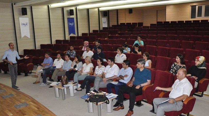 Khb Personeline Dika&rsquo;dan Proje Yazma Eğitimi