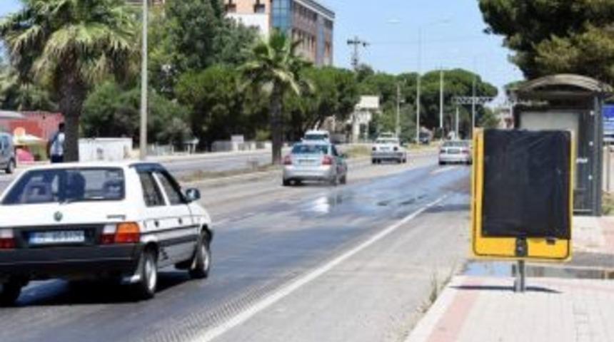 Aliağa&rsquo;da Tek Şerit Uyarısı