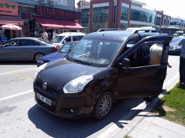 Sakarya’da Trafik Kazası: 1 Ağır Yaralı