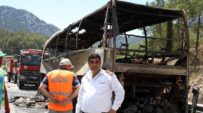 Yolcu Otob&uuml;s&uuml;nde Yangın