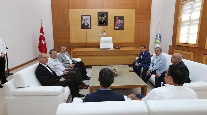 Başkan To&ccedil;oğlu, Vali Balkanlıoğlu&rsquo;nu Makamında Ağırladı