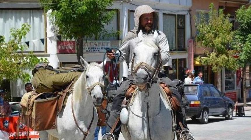 Kud&uuml;s'e Gitmek &Uuml;zere Atla Yola &Ccedil;ıkan Polonyalı Bergier, K&uuml;tahya'da