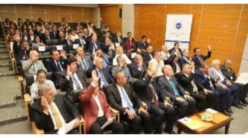 Ayhan Zeytinoğlu Yeniden İkv Başkanı Se&ccedil;ildi