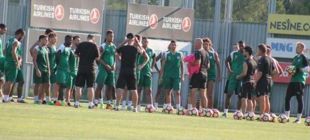 Bursaspor’Da Emre Taşdemir Tedavi Için Kartar’A Gitti