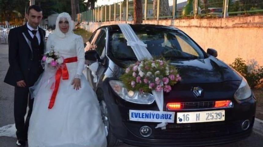 İznik Belediye Başkanı, Bedensel Engelli Personelin Düğün Masrafını Üstlendi