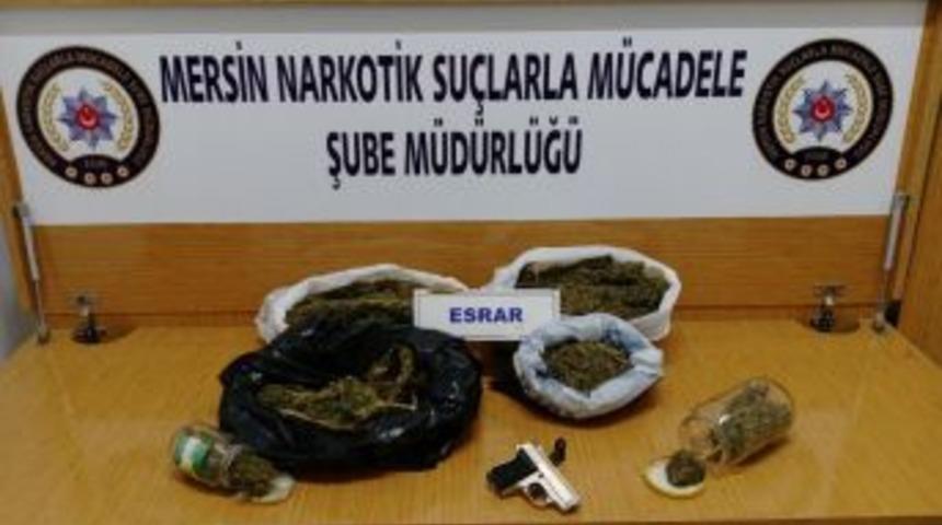 Mersin&rsquo;de Uyuşturucu Operasyonu