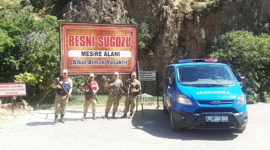 Sug&ouml;z&uuml; Mesire Alanında Jandarma Denetimleri Sıklaştırdı
