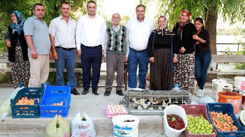 Başkan Ko&ccedil;ak: "&uuml;reticinin Yanındayız"