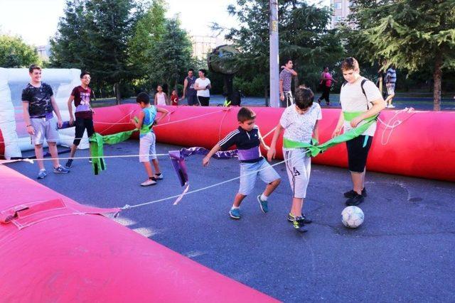 Küçükçekmece Belediyesi Yaz Spor Şenlikleri Başladı