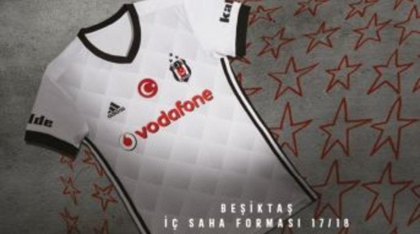 Beşiktaş, 3 Yıldızlı Formayı Tanıttı