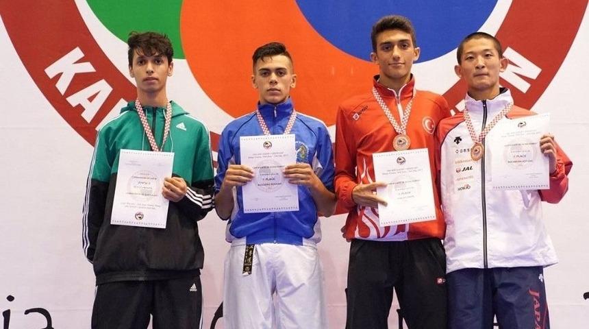 Gaziantepli Sporcu D&uuml;nya &Uuml;&ccedil;&uuml;nc&uuml;s&uuml; Oldu